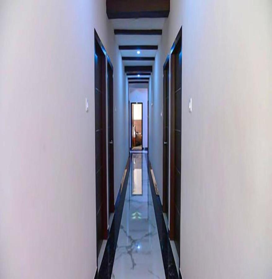 Fabhotel Nb Venkateswara Grand Inn Тирупати Екстериор снимка